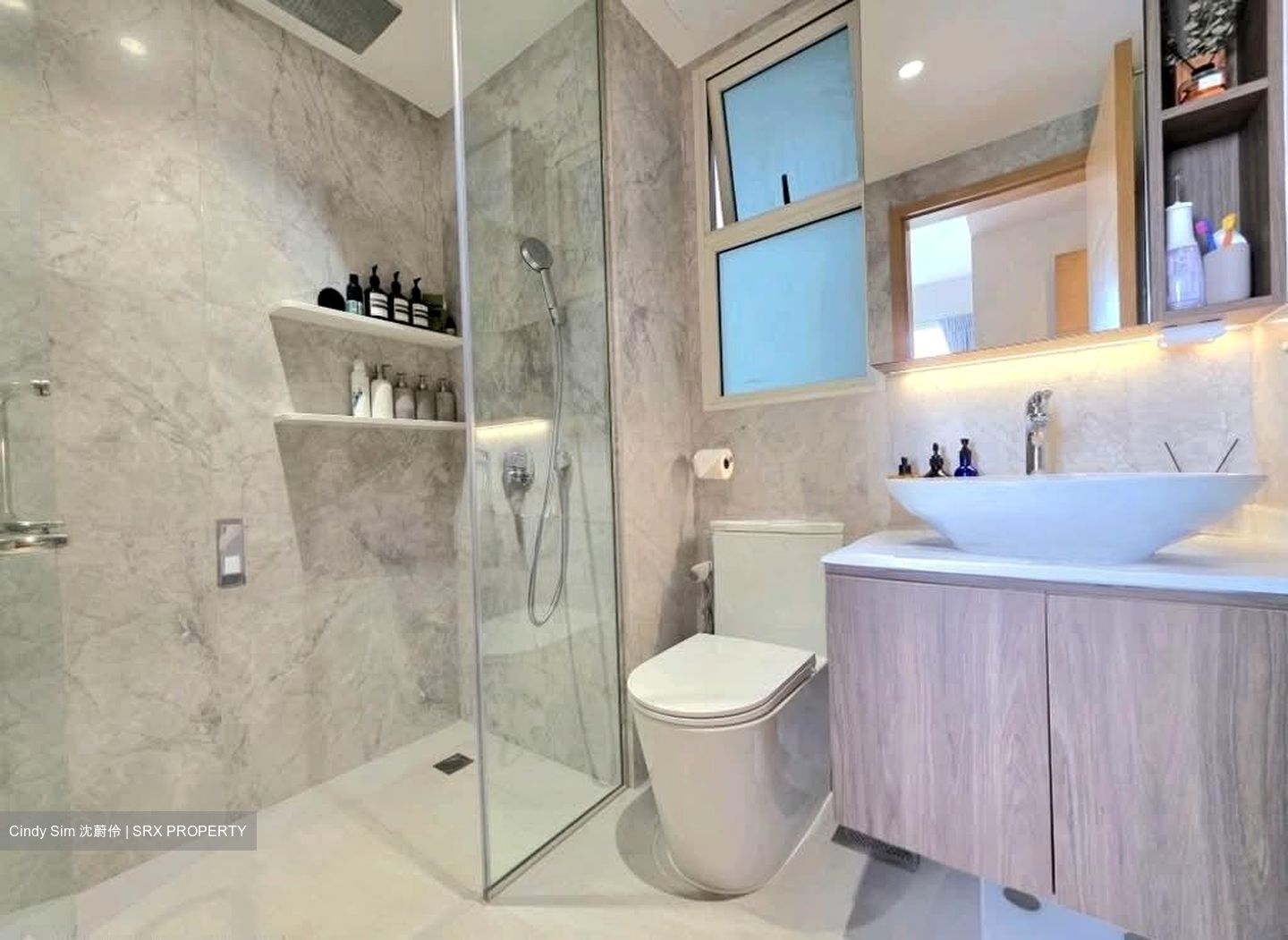Vacanza @ East (D14), Condominium #561604761